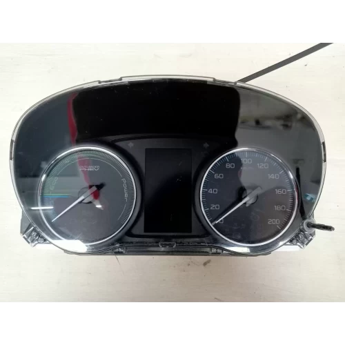 MITSUBISHI OUTLANDER INSTRUMENT CLUSTER PETROL, PHEV, ZJ, 03/14-03/15 2014