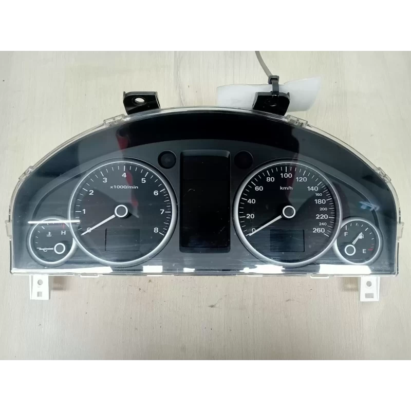 HOLDEN COMMODORE INSTRUMENT CLUSTER INSTRUMENT CLUSTER, VE, CALAIS, P/N A2C53361