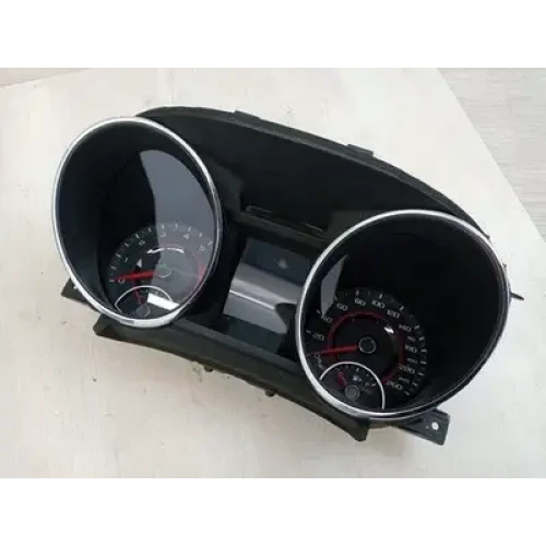 HOLDEN COMMODORE INSTRUMENT CLUSTER INSTRUMENT CLUSTER, AUTO T/M, VF, SS/SS-V/SV