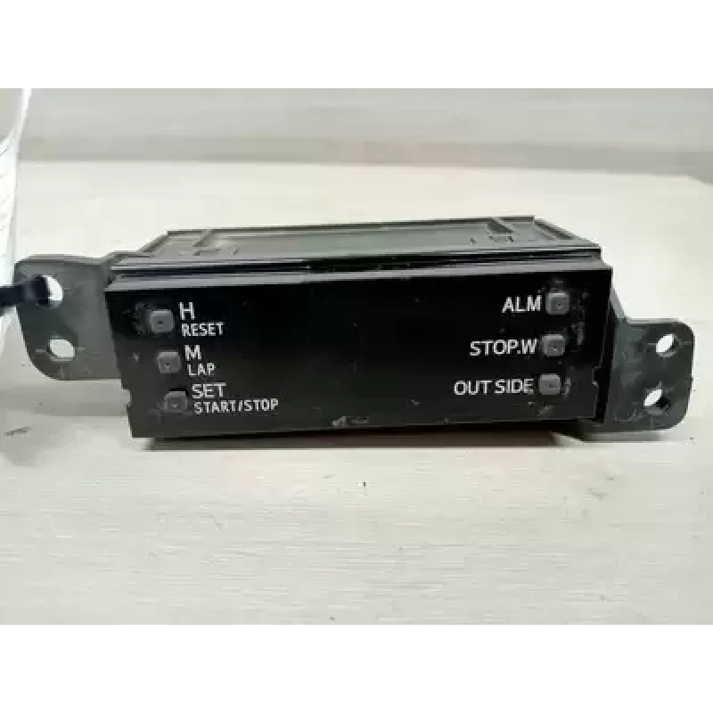 TOYOTA LANDCRUISER CLOCK 76/78/79 SERIES (MY07 UPDATE), W/ EXTERNAL TEMP TYPE, 0