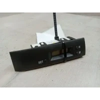 ISUZU DMAX CLOCK 10/08-05/12 08 09 10 11 12