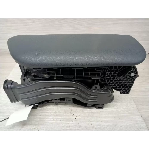 TOYOTA CAMRY CONSOLE XV70, 09/17- 2019