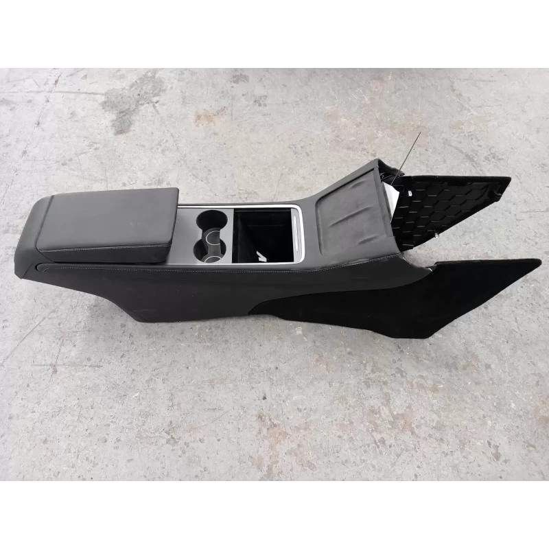 TESLA MODEL 3 CONSOLE 1ST GEN, 06/19- 2023