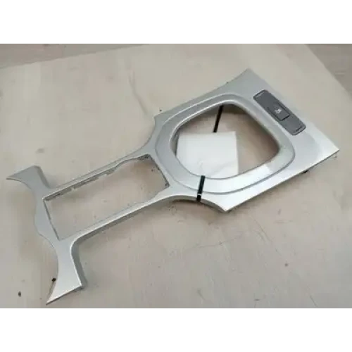 HOLDEN COMMODORE CONSOLE VE, CONSOLE INSERT FOR SHIFTER, AUTO T/M, SILVER, 08/06