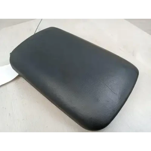 HOLDEN COMMODORE CONSOLE CONSOLE LID ONLY, VE, 08/06-05/13 2008 HOLDEN COMMODORE CONSOLE CONSOLE LID ONLY, VE, 08/06-05/13 2008