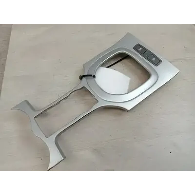 HOLDEN COMMODORE CONSOLE VE, CONSOLE INSERT FOR SHIFTER, AUTO T/M, SILVER, 08/06
