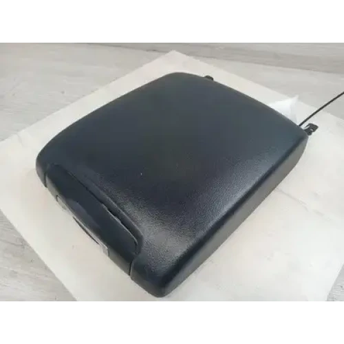 TOYOTA LANDCRUISER CONSOLE 200 SERIES, LID ONLY, CENTRE CONSOLE MOUNTED, NON FRI TOYOTA LANDCRUISER CONSOLE 200 SERIES, LID ONLY, CENTRE CONSOLE MOUNTED, NON FRI