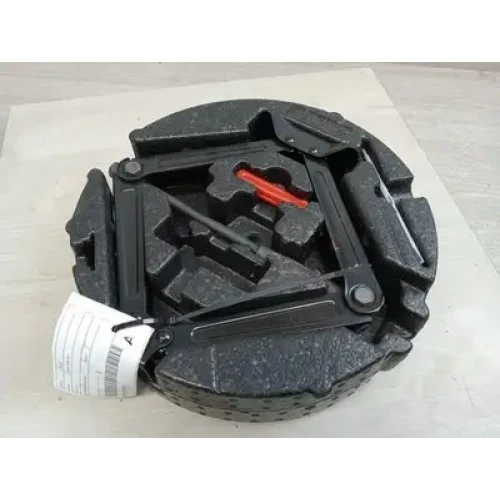 HOLDEN CRUZE JACK/TOOL KIT JH, 03/11- 2012 HOLDEN CRUZE JACK/TOOL KIT JH, 03/11- 2012