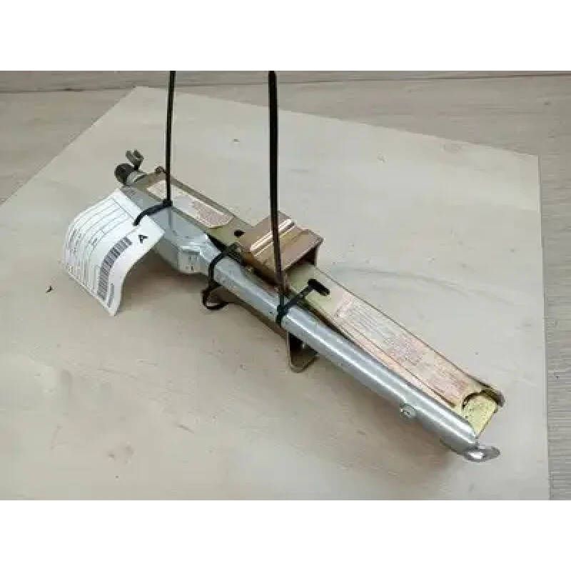 HOLDEN COMMODORE JACK/TOOL KIT VY, 10/02-12/07 2005