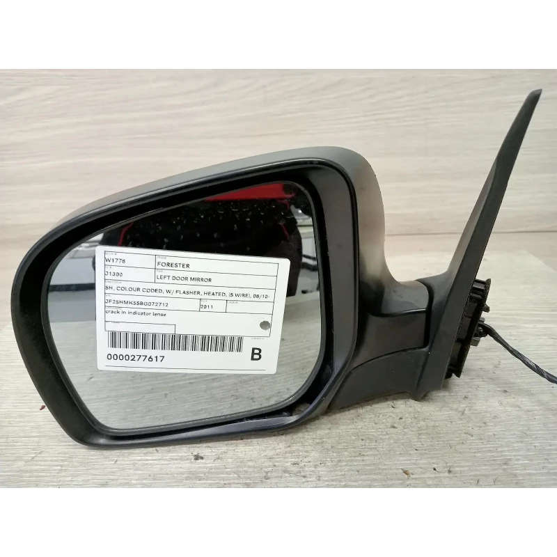 SUBARU FORESTER LEFT DOOR MIRROR SH, COLOUR CODED, W/ FLASHER, HEATED, (5 WIRE),