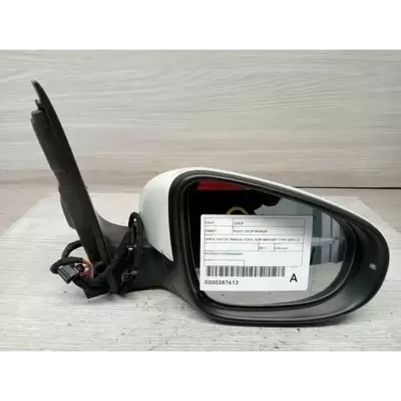 VOLKSWAGEN GOLF RIGHT DOOR MIRROR GEN 6, HATCH, MANUAL FOLD, NON MEMORY TYPE (6X