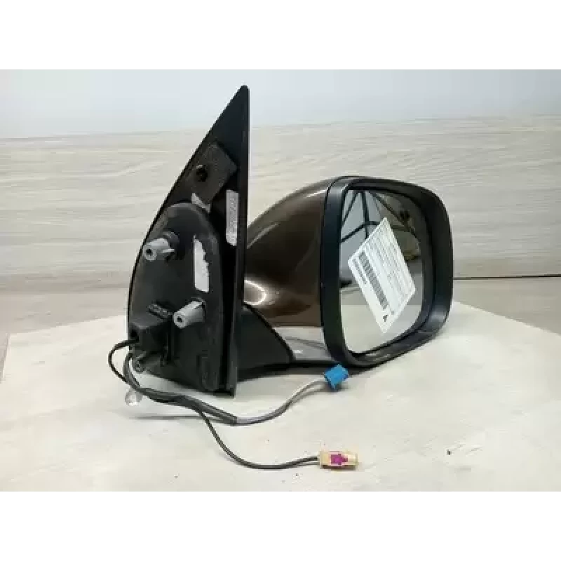 VOLKSWAGEN AMAROK RIGHT DOOR MIRROR 2H, MANUAL FOLD, PARTIAL COLOUR CODED/CHROME
