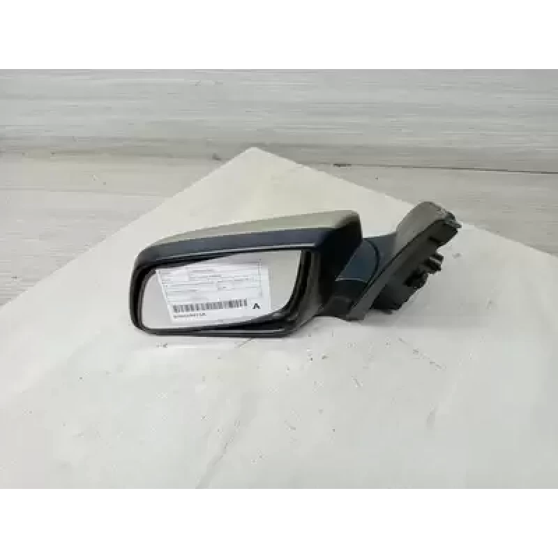 HOLDEN COMMODORE LEFT DOOR MIRROR VE, NON HEATED & NON PUDDLE LAMP TYPE, 08/