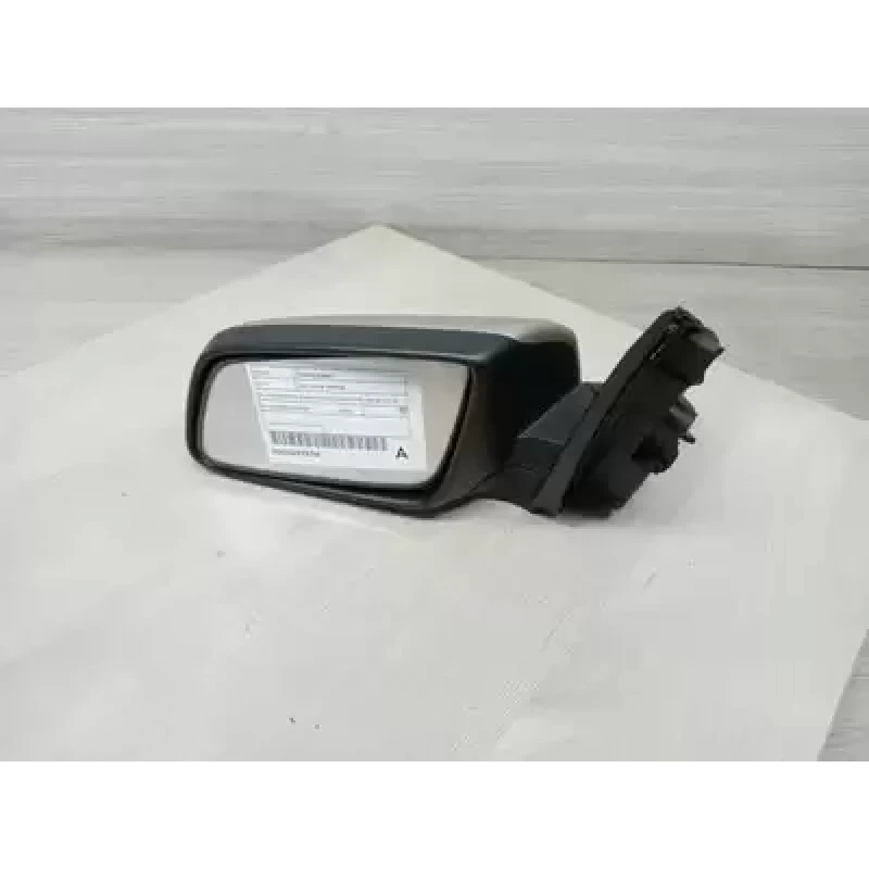 HOLDEN COMMODORE LEFT DOOR MIRROR VE, NON HEATED & NON PUDDLE LAMP TYPE, 08/