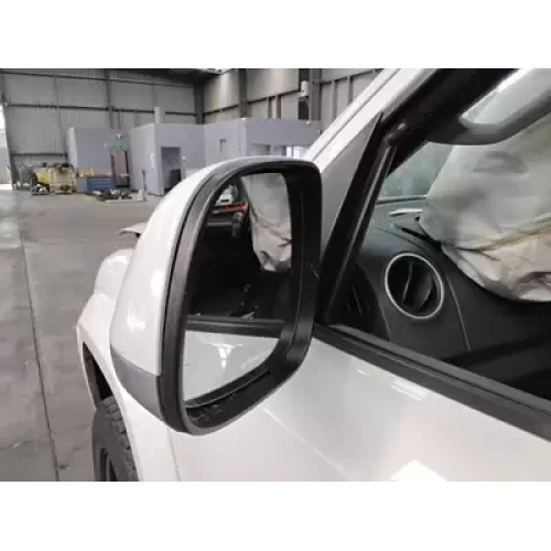 VOLKSWAGEN AMAROK LEFT DOOR MIRROR 2H, MANUAL FOLD, PARTIAL COLOUR CODED/CHROME,