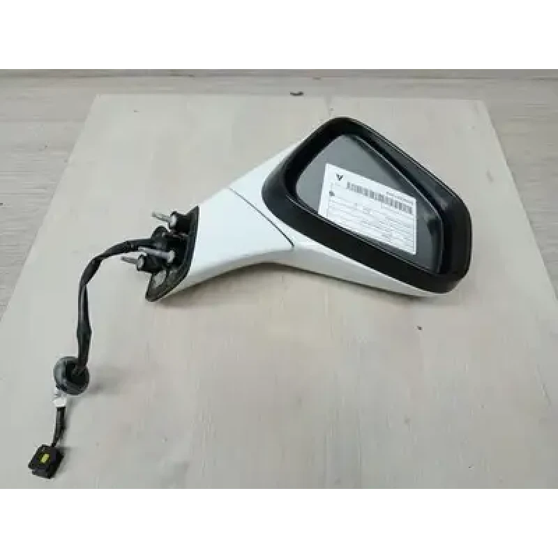 HOLDEN TRAX RIGHT DOOR MIRROR TJ SERIES, LTZ, 08/13-08/16 2015