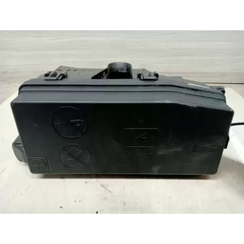HOLDEN CAPTIVA FUSE BOX ENGINE BAY, PETROL, CG, 01/11-06/18 2013