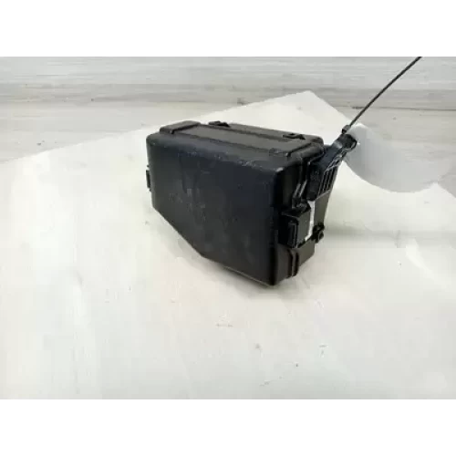 HYUNDAI ACCENT FUSE BOX ENGINE BAY, PETROL, RB, 05/11-12/19 2018