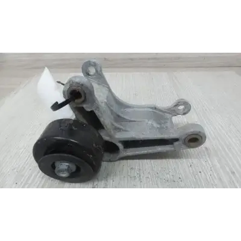 HOLDEN STATESMAN/CAPRICE MISC BRACKET WN 05/13-12/17 13 14 15 16 17