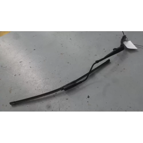 HOLDEN COMMODORE WIPER ARM RH SIDE, VE, 08/06-04/13 2009