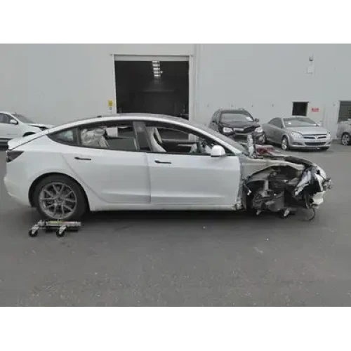 TESLA MODEL 3 RIGHT FRONT DOOR WINDOW 1ST GEN, 06/19- 2023