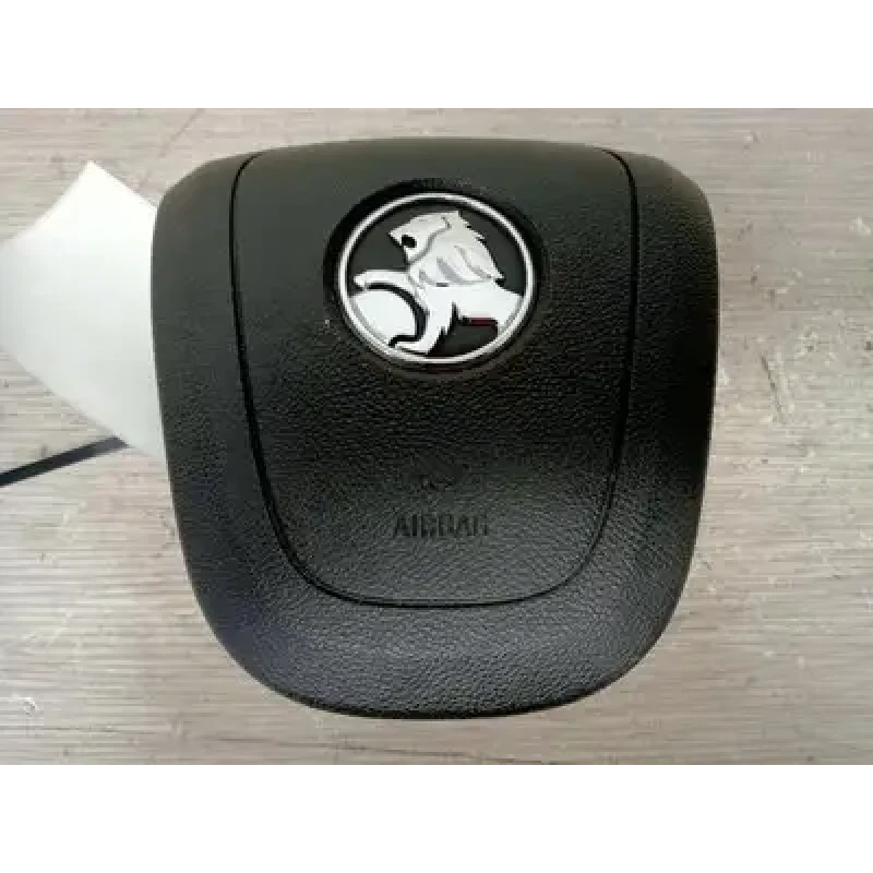 HOLDEN COMMODORE RIGHT AIRBAG STEERING WHEEL, VF, 05/13-12/17 2015