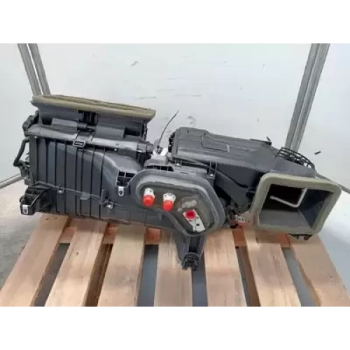 FORD MUSTANG HEATER CORE/BOX S550, 08/15-04/23 2020