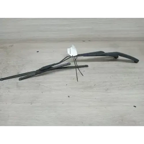 HOLDEN COMMODORE WIPER ARM FRONT (PAIR), VF, 05/13-12/17 2014