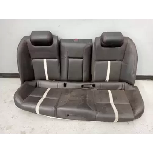 HOLDEN COMMODORE 2ND SEAT (REAR SEAT) SEDAN, VF, LEATHER, BLACK, REDLINE, 05/13-