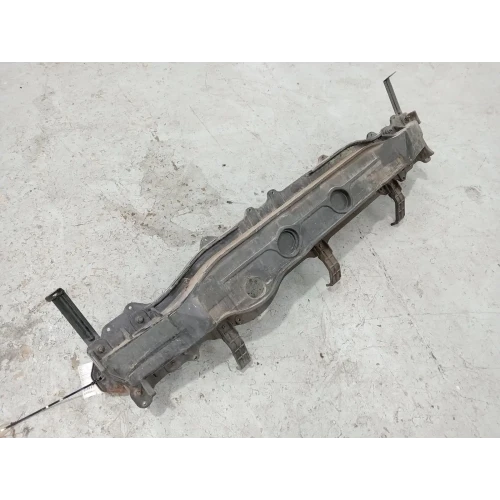 HYUNDAI I30 REAR BAR BRKT/REINFORCEMENT MAIN REINFORCEMENT, GD, 5DR HATCH, 03/12