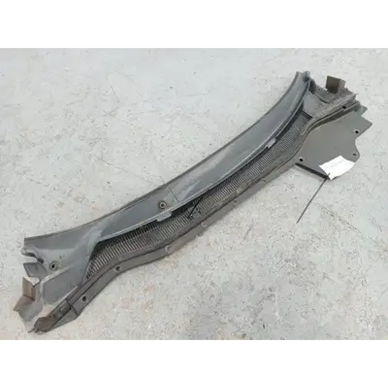 HOLDEN COMMODORE PLENUM CHAMBER VF, 05/13-12/17 13 14 15 16 17