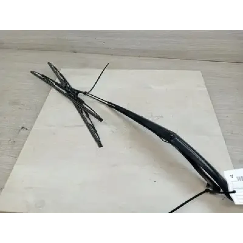 HOLDEN STATESMAN/CAPRICE WIPER ARM FRONT (PAIR), WH, 06/99-04/05 2002 HOLDEN STATESMAN/CAPRICE WIPER ARM FRONT (PAIR), WH, 06/99-04/05 2002