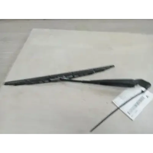 TOYOTA HIACE WIPER ARM TAILGATE, TRH/KDH, 01/05-04/19 2006 TOYOTA HIACE WIPER ARM TAILGATE, TRH/KDH, 01/05-04/19 2006
