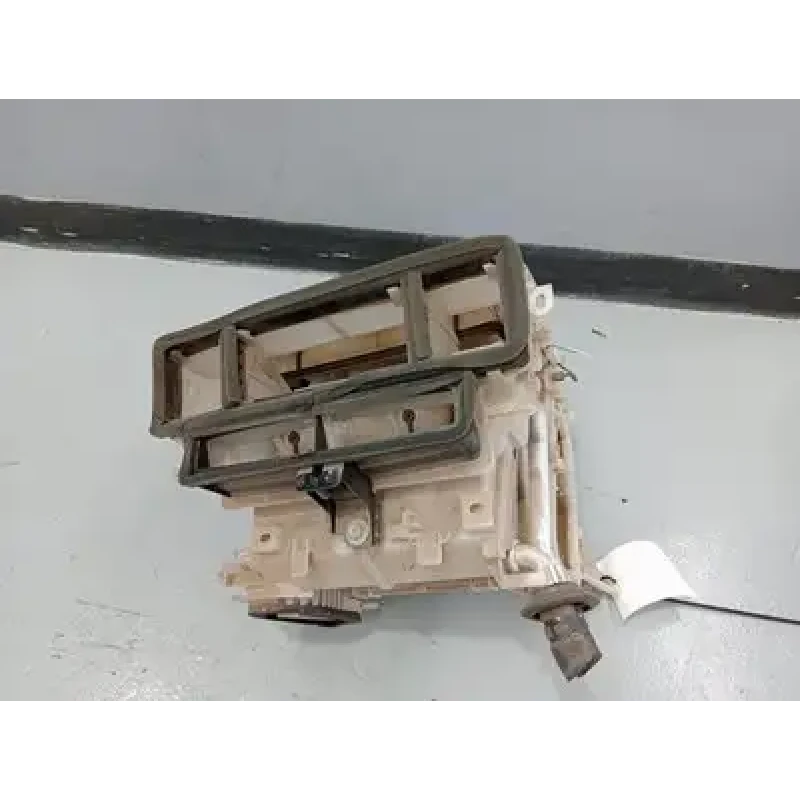 TOYOTA HIACE HEATER CORE/BOX TRH/KDH, 01/05-04/19 2006