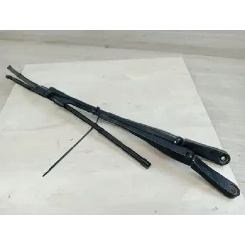 VOLKSWAGEN AMAROK WIPER ARM FRONT (PAIR), 2H, 09/12-09/22 2014