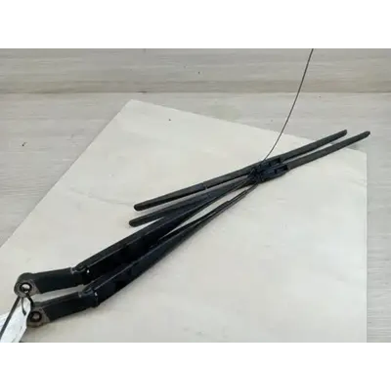 TOYOTA LANDCRUISER WIPER ARM FRONT (PAIR), 200 SERIES, 11/07-03/21 2014