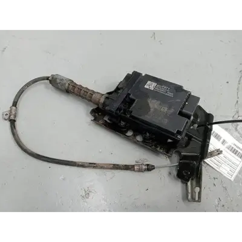 HOLDEN COMMODORE HANDBRAKE ACTUATOR HANDBRAKE CONTROL MODULE W/CABLES, VF, 05/13