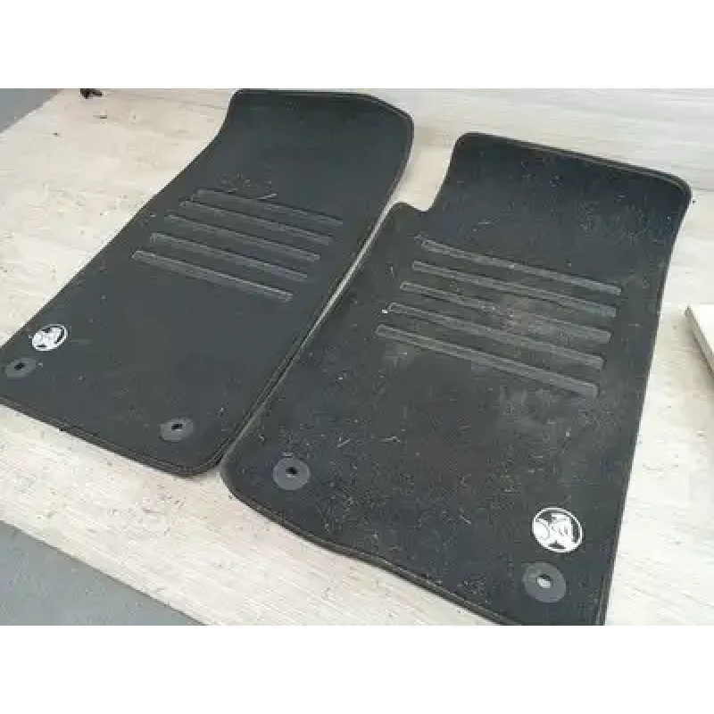HOLDEN COMMODORE FLOOR MATS/BOOT LINER VF, 05/13-12/17 13 14 15 16 17