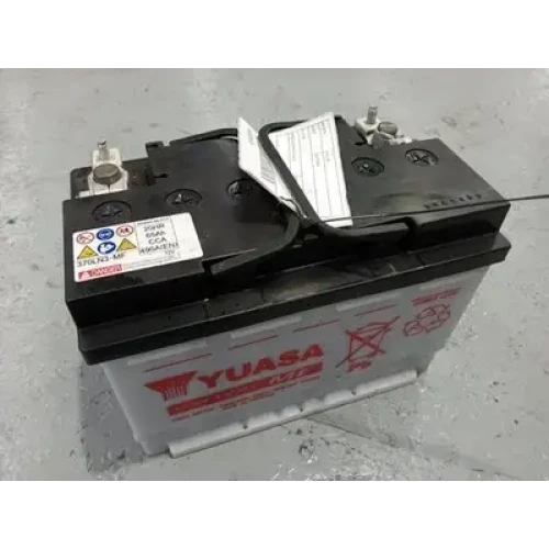 TOYOTA HILUX BATTERY 06/15- 2023