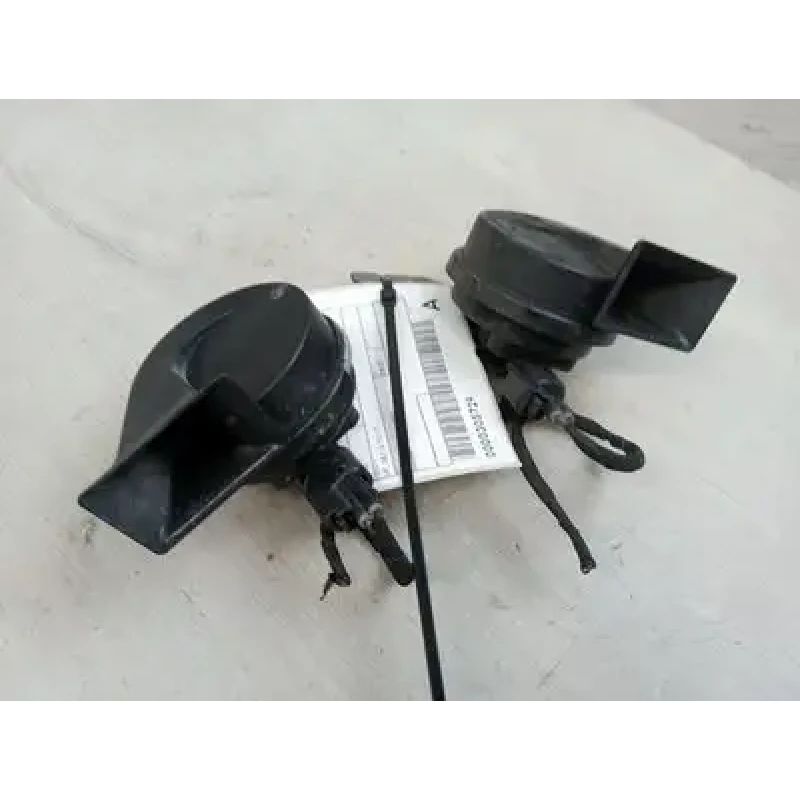 HOLDEN COMMODORE HORN VF, 05/13-12/17 2013