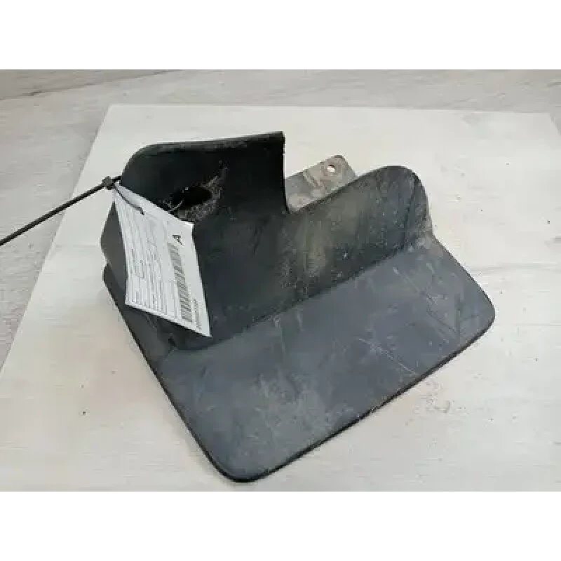 TOYOTA LANDCRUISER MUD FLAPS LH FRONT, 100 SERIES, 01/98-10/07 98 99 00 01 02 03