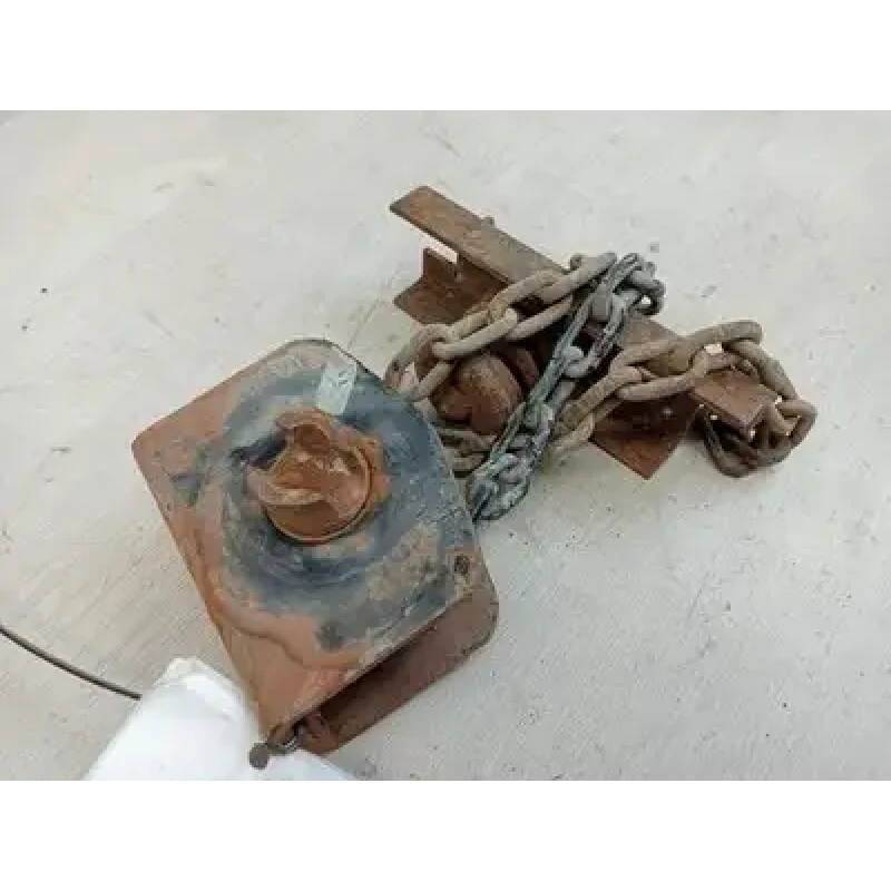 TOYOTA LANDCRUISER SPARE WHEEL CARRIER 100 SERIES, SPARE WHEEL CARRIER, 04/98-10