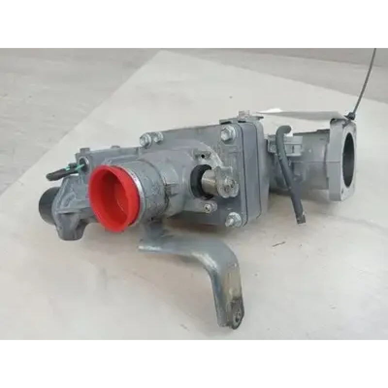 TOYOTA LANDCRUISER THROTTLE BODY 100 SERIES, 4.2, 1HD-FTE, DIESEL, 01/98-10/07 2 TOYOTA LANDCRUISER THROTTLE BODY 100 SERIES, 4.2, 1HD-FTE, DIESEL, 01/98-10/07 2