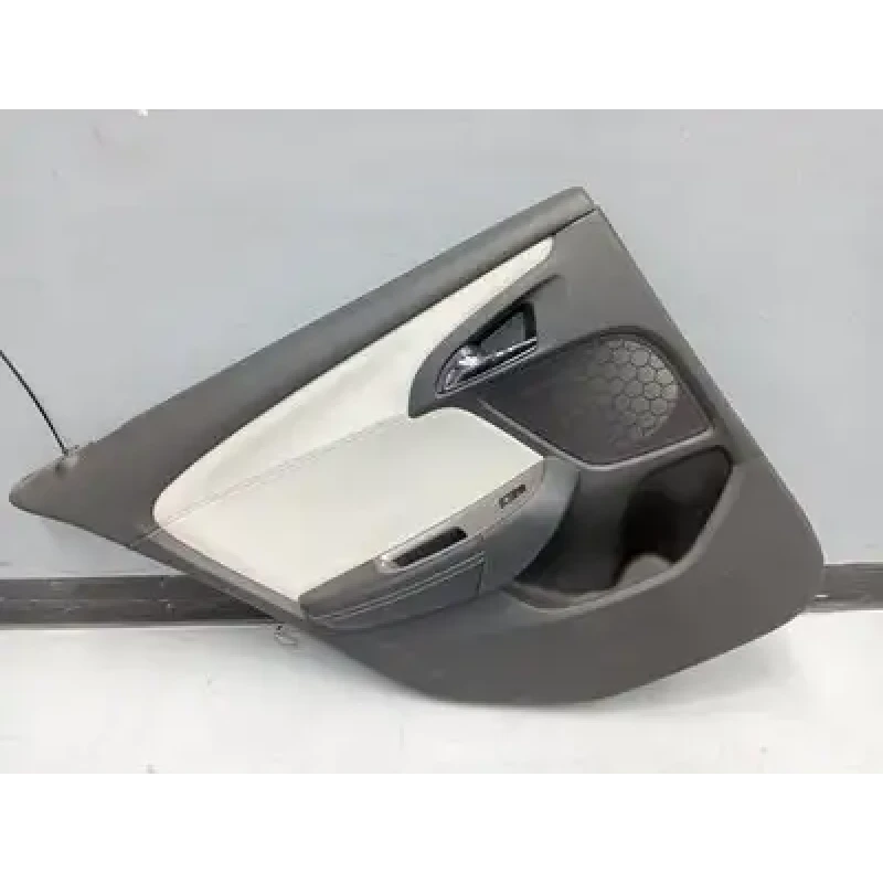 HOLDEN COMMODORE DOOR TRIM LH REAR, VF, SEDAN/WAGON, CALAIS/CALAIS-V, 05/13-12/1 HOLDEN COMMODORE DOOR TRIM LH REAR, VF, SEDAN/WAGON, CALAIS/CALAIS-V, 05/13-12/1