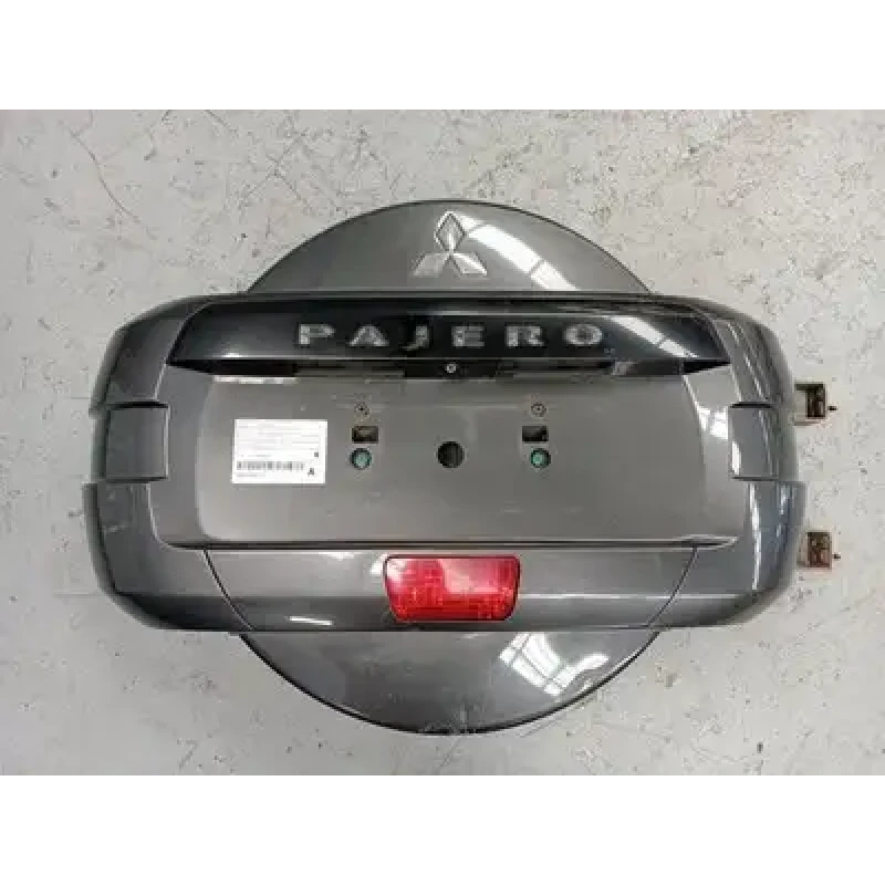 MITSUBISHI PAJERO WHEEL COVER/HUB CAP SPARE WHEEL COVER, NS-NW, 08/06-08/14 2011 MITSUBISHI PAJERO WHEEL COVER/HUB CAP SPARE WHEEL COVER, NS-NW, 08/06-08/14 2011