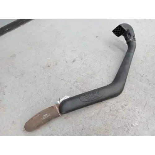TOYOTA HILUX SNORKEL DIESEL, 09/97-03/05  2001