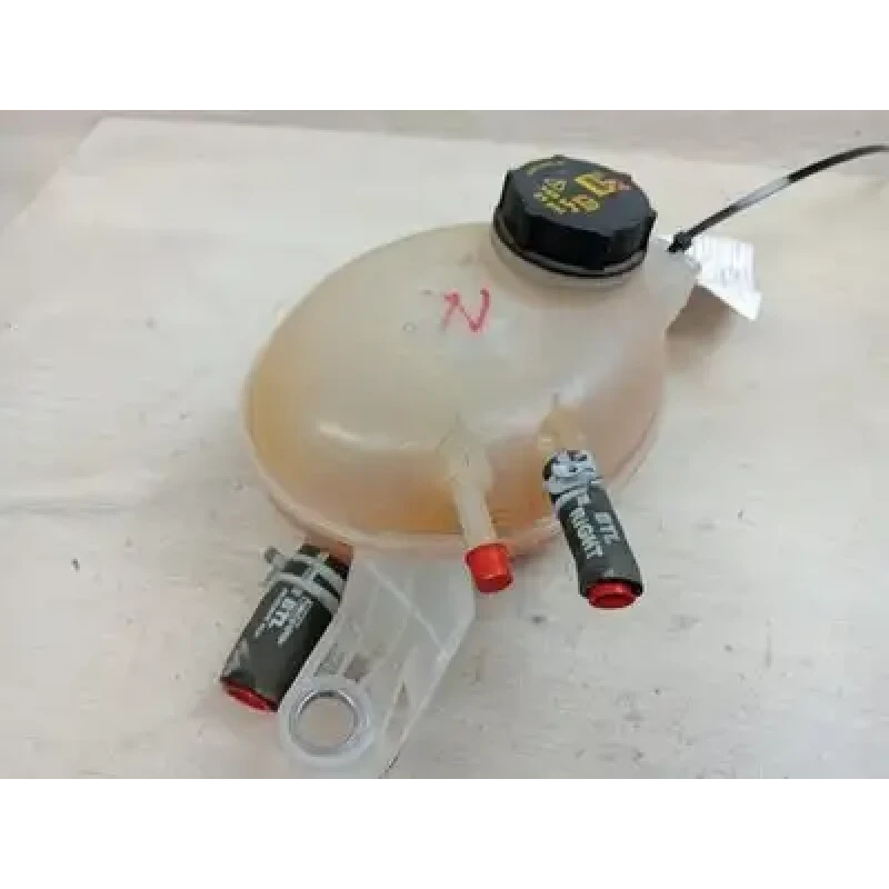 FORD FOCUS OVERFLOW BOTTLE SA, 10/18-12/24 2019