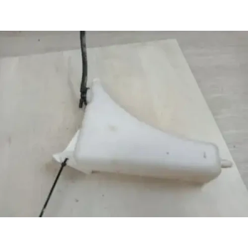 TOYOTA HILUX OVERFLOW BOTTLE 2.7, 2TR-FE, PETROL, 03/05-08/15 2010 TOYOTA HILUX OVERFLOW BOTTLE 2.7, 2TR-FE, PETROL, 03/05-08/15 2010