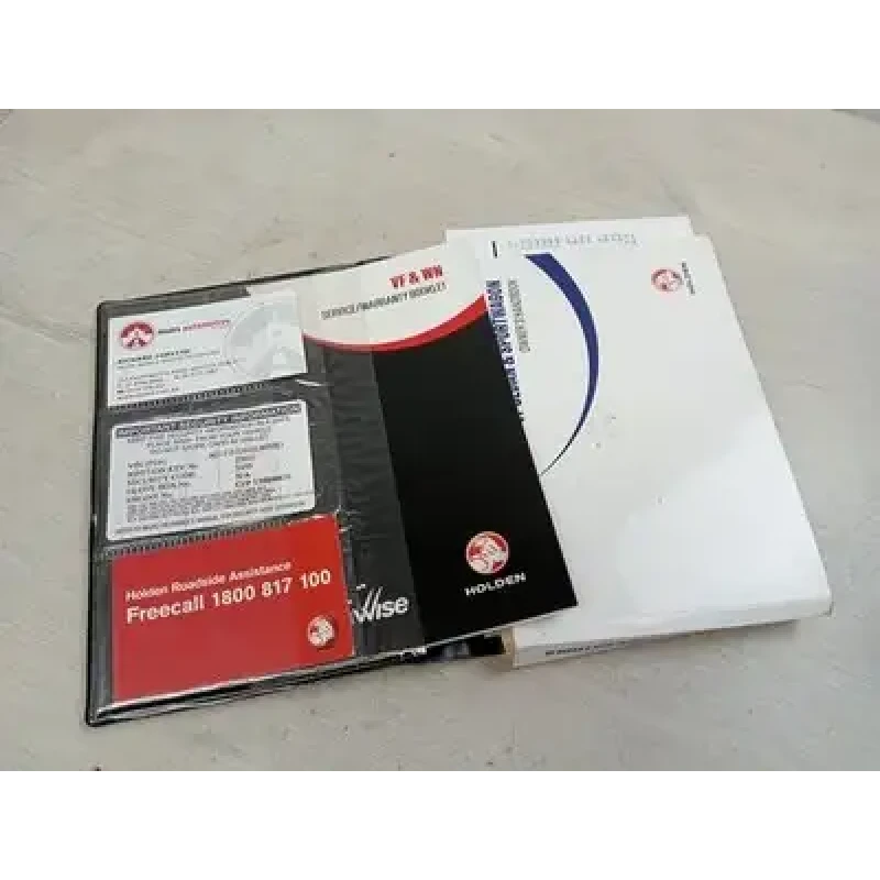 HOLDEN COMMODORE OWNERS HANDBOOK VF, 05/13-12/17 2013