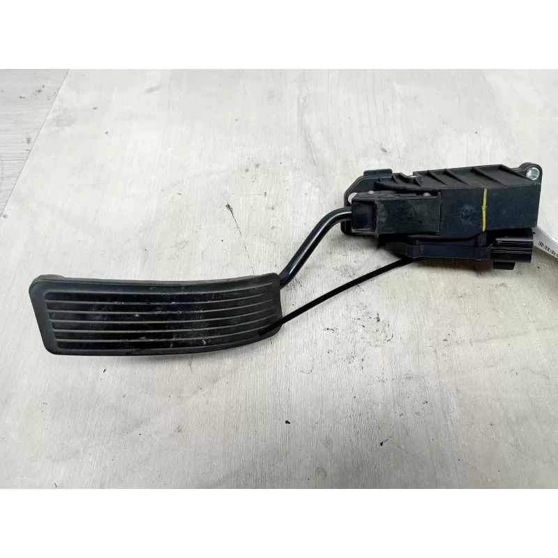 HOLDEN STATESMAN/CAPRICE PEDAL ASSEMBLY WK-WL, V6, FLY BY WIRE TYPE, 05/03-08/06